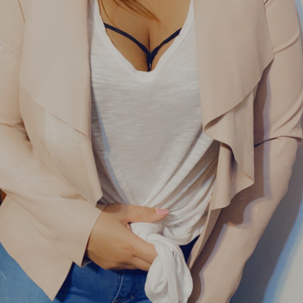 Zara’s Women’s Pale Pink Faux Leather Jacket - Picture 5 of 13